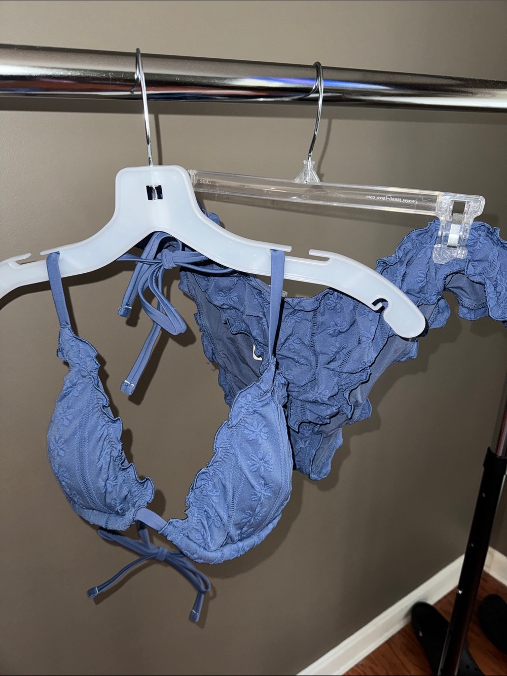 aerie Blue Embroidered Ruffle Bikini Set - Top XL bottoms XXL